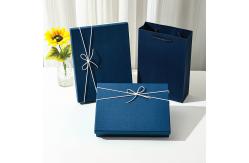 China Premium Empty Gift Boxes For Scarves Cosmetics Clothing Ideal Present Packaging supplier