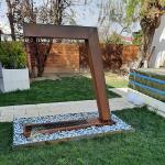 Rustic Customizable Corten Steel Water Feature For Outdoor Decoration for sale
