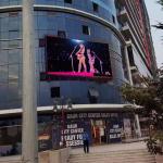 Exterior Giant Advertising LED Display Billboard P3 P3.91 P4 P5 P6 P8 P10 Outdoor Led Wall Panel Screen for sale