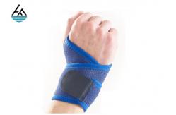 China Bule Weightlifting Wrist Wrap Wrist Bandage  With Hand Grips Pads supplier