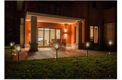 China FCC modern 95lm/w ABS LED Solar Landscape Light Solar Flicker Stake Light supplier