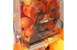 China Light Weight Automatic Orange Squeezer 50Hz Low Noise For Bars supplier