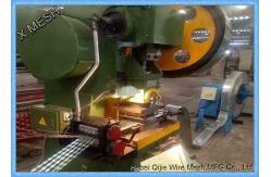 China 450mm Coil Diameter Galvanized Binding Wire Concertina Razor Barbed Wire supplier