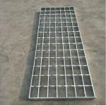 High Bearing T1 Steel Grate Stair Treads 30mm Pitch for sale