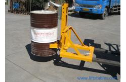 China Yellow Tractor Forklift Attachment 720kg Loading Capacity supplier