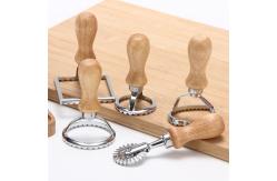 China Kitchen Pasta Ravioli Stamp Cutter Press With Roller Set supplier