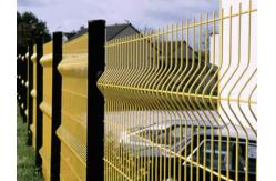 China Powder Coated / Galvanized Wire Mesh Fence Panels 3D Curved Easily Assembled supplier