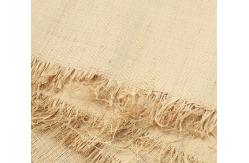 China Green natural raffia mats decoration hand-woven material rafi prairie supplier