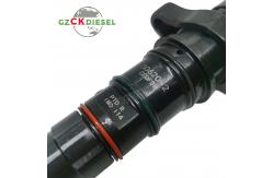 China Fuel Injector 3062092 3076130 4307428 for Cummins KTA19 QSK19 Diesel Engine supplier