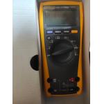 FLUKE 179 True RMS Digital Multimeter with Built-In Thermometer Cutting-Edge Analytical Instrument Technology for sale