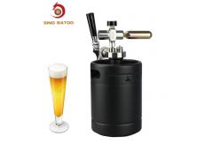 China Portable 64oz SS304 CO2 Mini Keg Dispenser supplier