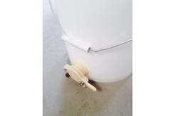 China White Yellow Plastic Honey Tank With Honey Gate for Honey Storage supplier