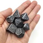 Tabletop Games Antiwear Durable Liquid Filled Dice Set Glow In The Dark Dice for sale