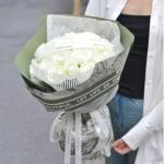 Classical Printed DIY Waterproof Floral Flower Packaging Paper for Florist Wrapping in Many Colors Waterproof and Durable for sale