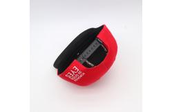 China Flat Visor Red Cotton Snapback Cap With Embroidered Logo supplier