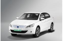 China 430KM EV70-408 Pure Electric Car Electric Sedan 40 Minutes supplier