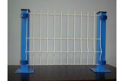 China 1.53m Height Triangle Bending 3d Panel Fence For Farm supplier
