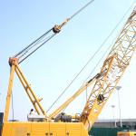 Hydraulic Or Electric 180T Mobile Crawler Crane XGC180 Crane With Boom 100 Meters for sale