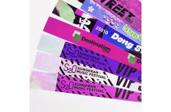 China Party Concert Promotional Items Customizable Golden Star Glitter Holographic Bracelets supplier