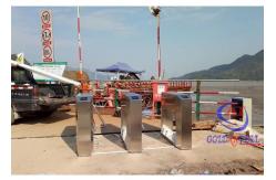 China Bi Directional Tripod Turnstile Gate IP54 With RFID Facial Recognition Access Control supplier