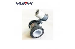 China LCD Display Water Digital Flow Meter For Conductive Liquid supplier