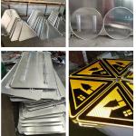 Customized Roadway Safety Galvanized Steel Road Sign Board with Reflective Material
