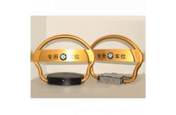 China Portable Solar Remote Control Parking Barrier , Parking Space Protector IP67 supplier