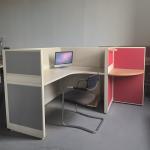China 4 People Office Desk Workstation Office Partitions Table Workstation for sale