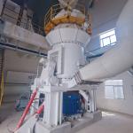 Pozzolan Quick Lime Grinder Limestone Vertical Roller Mill Energy Saving for sale