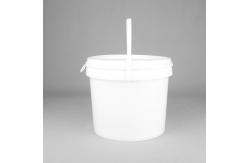 China 7kg Paint Plastic Bucket With Lid And Handle supplier