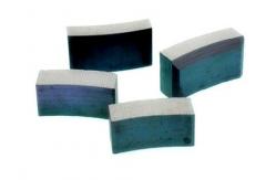 China SrO 6Fe2O3 Ferrite Bar Magnets  Charcoal Gray Tile Or Arc Segment Shape supplier