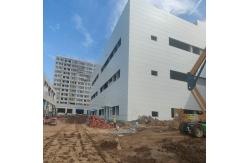 China Modern Prefabricated Steel Structure Building With PU Sandwich Panel supplier