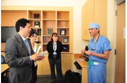 China Disposable Isolation Gowns manufacturer