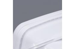 China Professional Rectangle Airtight Bucket With Handle Lids 3.5L 5L 6L 20L Capacity supplier