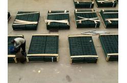 China 5x10cm Galvanized 3D Wire Mesh Fence With Steel Garden Gate Door supplier