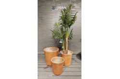 China Texture Surface Fiberclay Planter for Elegant and Functional Outdoor Planting supplier