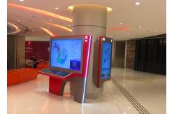 China Shopping Mall LCD Digital Signage Touch Screen With Wide Viewing Angle supplier