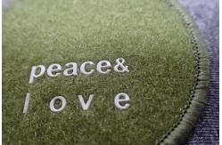 China Custom Sew On Rubber Logo Patches With 3D Silicon High Frequence supplier