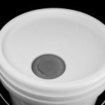 ISO9001 Certification 20 Ltr Lubricant Bucket With Spout Lid for sale
