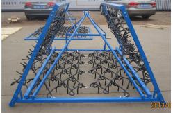 China Agricultural Drag Chain Harrow 1m-6m Width Four Wheeler Harrow supplier