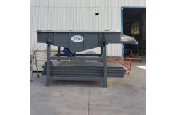 China Stainless Steel 304 Rectangular Linear Vibrating Separator Sieve For Epoxy Resin supplier