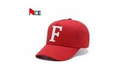 China Classic Curved Visor Five Panel Baseball Cap With 4 Eyelets Red supplier