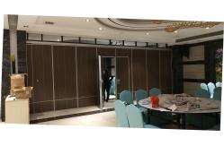 China Leather Surface MDF Board Operable Office Partiton Wall Sliding Folding Ceiling System supplier