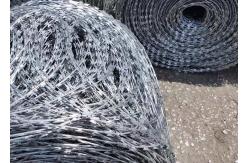 China 5 Clips Bto 22 Flat Wrap Razor Wire For Crowded Areas supplier