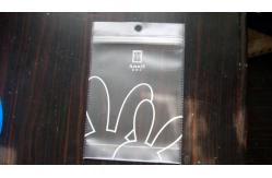 China Eco-Friendly Plastic Pouch Packaging With Zipper For Gloves Packaging supplier