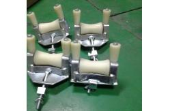 China SHCN-2 Cross Arm Mounted Stringing Pulley / Skyward Wire Stringing Blocks 20KN supplier