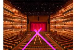 China Customize Lighting With RGBW Iris-tube Multiple Units Inflatable Light Tower supplier