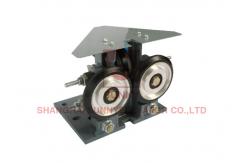 China Safety 3m/S Roller Guide Shoe Elevator Spare Parts 16mm Width supplier