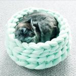 Coarse Wool Hand Woven Pet Cat Nest Machine Washable DIY Arm Rough Cloth Puppy Bed for sale