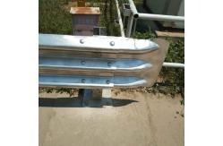 China Crowd Control Barrier Fence W Beam Guardrail Beam Dimensions Fishtail Terminal End supplier